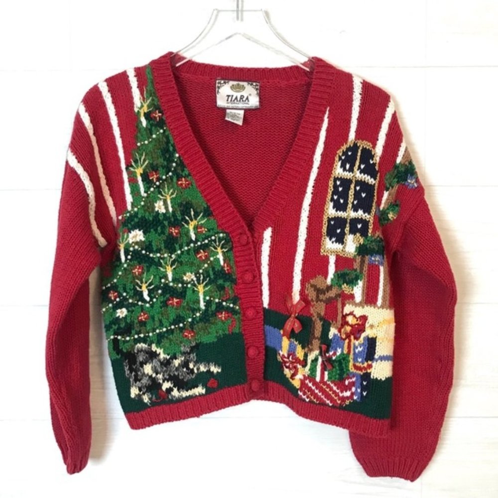 VTG cropped Christmas Sweater Tiara International